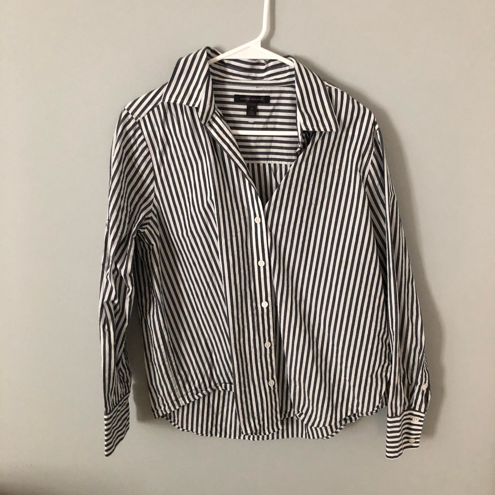Banana Republic Black and White Striped Women's Button Down Shirt